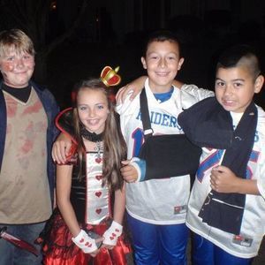 Meet your Posher, Elizabeth